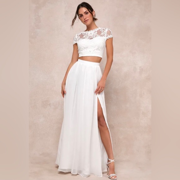 Lulu's Dresses & Skirts - NWT Lulu’s Sweet Stunner White Lace Two-piece Maxi Dress